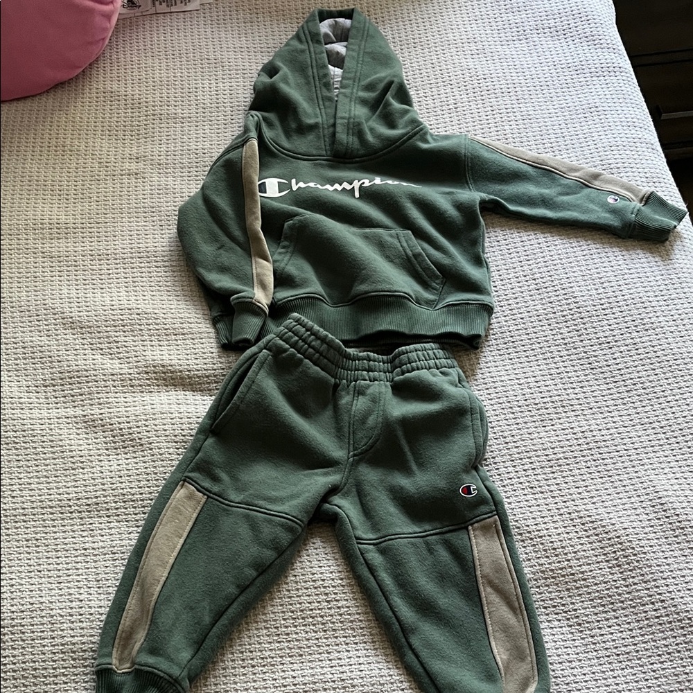 Champion Kids Green and Tan Jogger Set